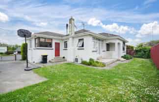 302 Princes Street, Strathern