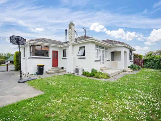 302 Princes Street, Strathern