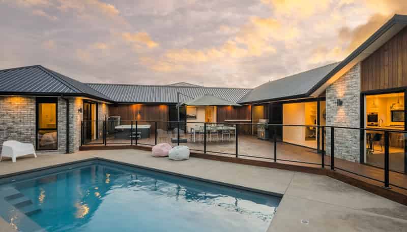 17 Riverpoint Glade, Flagstaff