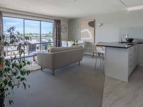 2B/10 Ruskin Street, Parnell