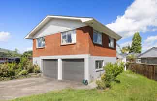 384 Great South Road, Papakura