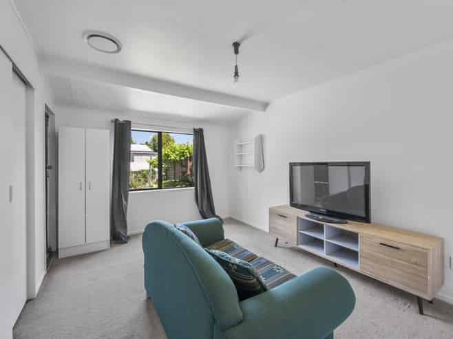 50B Allens Lane, Clive