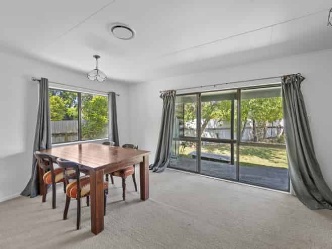 50B Allens Lane, Clive