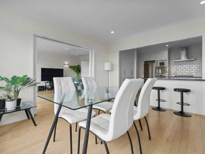 11  Tirinui Crest Road, Otumoetai