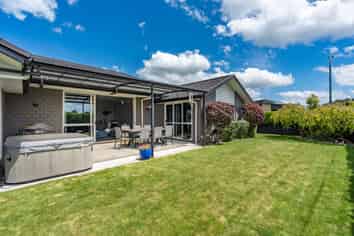 1 Ruske Place, Grandview Heights