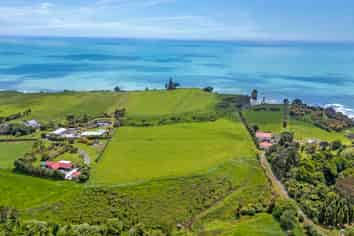 1119 Main North Road, Onaero