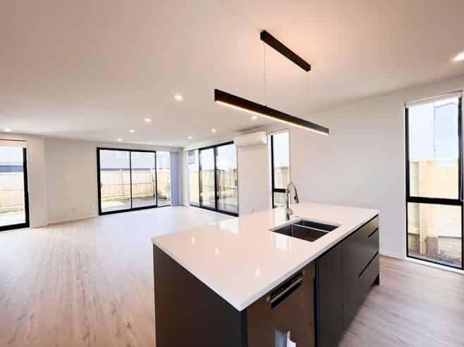 5/281B Hillsborough Road, Hillsborough