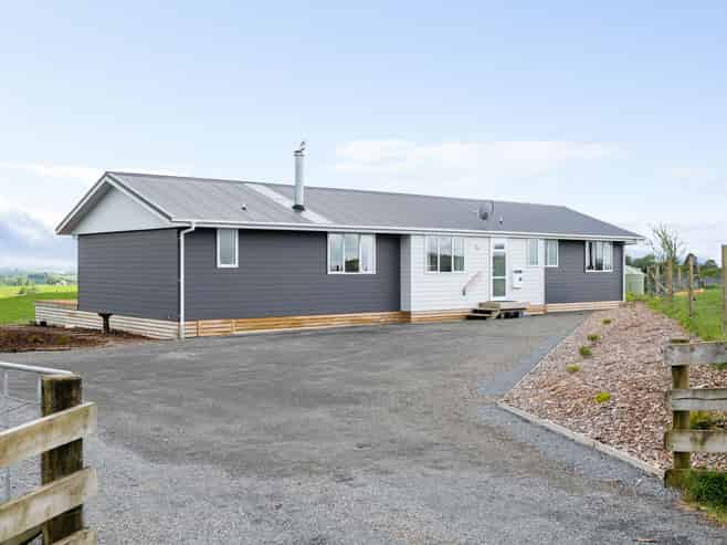 415 Waikokowai Road, Huntly