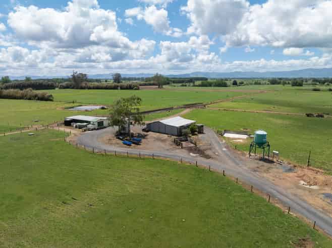 104 Pioneer Road, Tahuna