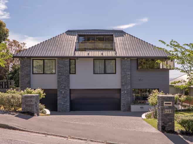 227 Cannon Hill Crescent, Mount Pleasant