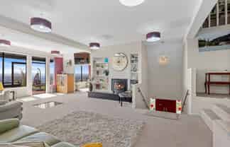 227 Cannon Hill Crescent, Mount Pleasant