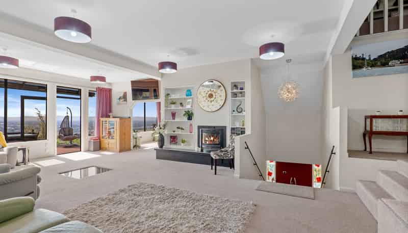 227 Cannon Hill Crescent, Mount Pleasant