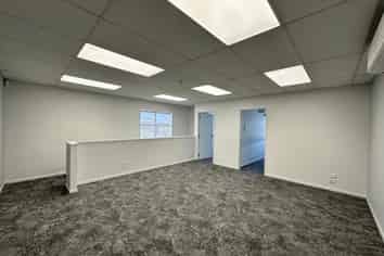 Newly Refurbished Prime Office Space in Henderson