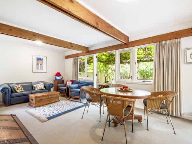 15 Beaconsfield Street, Devonport