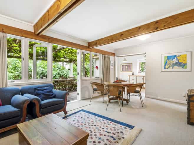 15 Beaconsfield Street, Devonport