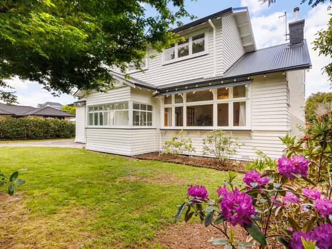 20 Rainforth Street, Roslyn