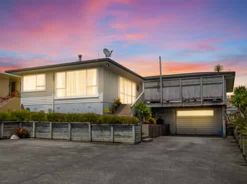 71 Crawford Crescent, Kamo