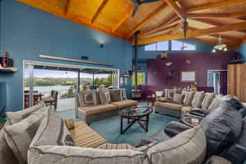 104 Te Wahapu Road, Russell