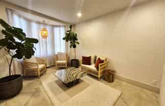 64M² OF AFFORDABLE STUDIO / OFFICE SPACE
