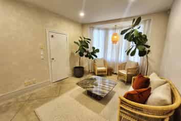 64M² OF AFFORDABLE STUDIO / OFFICE SPACE
