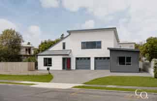 36 Warrington Street, Matua