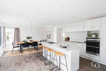 36 Warrington Street, Matua