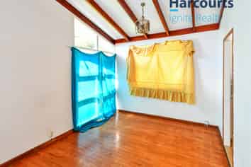 255 Robertson Road, Mangere East