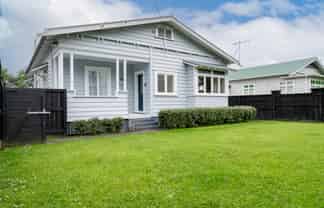 3 Bernard Street, Avenues