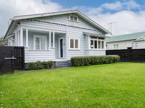 3 Bernard Street, Avenues