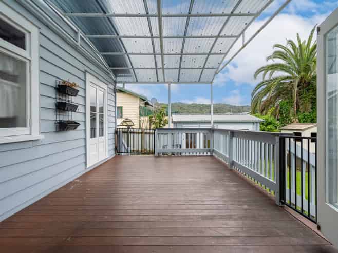 3 Bernard Street, Avenues