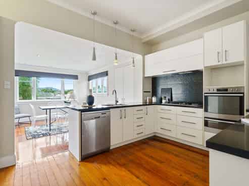 3 Bernard Street, Avenues