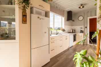 1109 Top Grass Road, Dannevirke