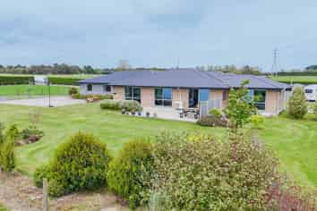 166 Wilcox Road, Seaward Bush