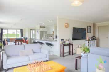 166 Wilcox Road, Seaward Bush