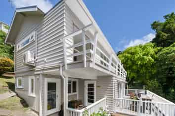 26 Farnham Street, Mornington