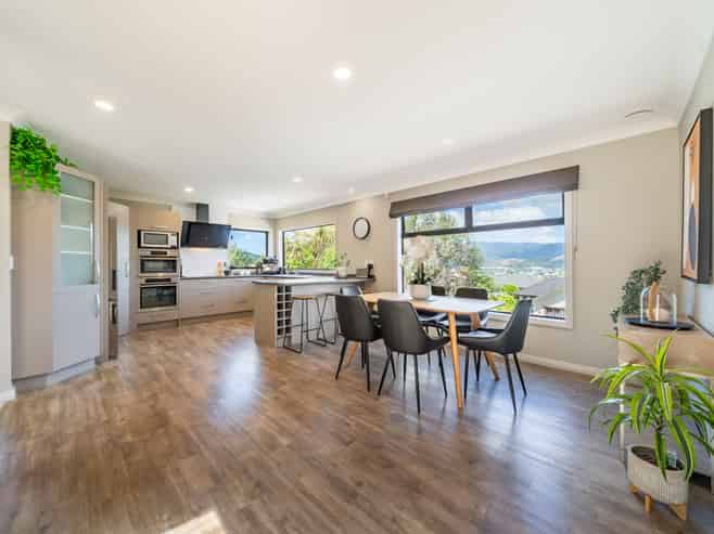 22 Birkinshaw Grove, Riverstone Terraces