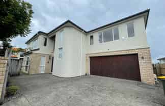 32 Kaseng Place, East Tamaki Heights
