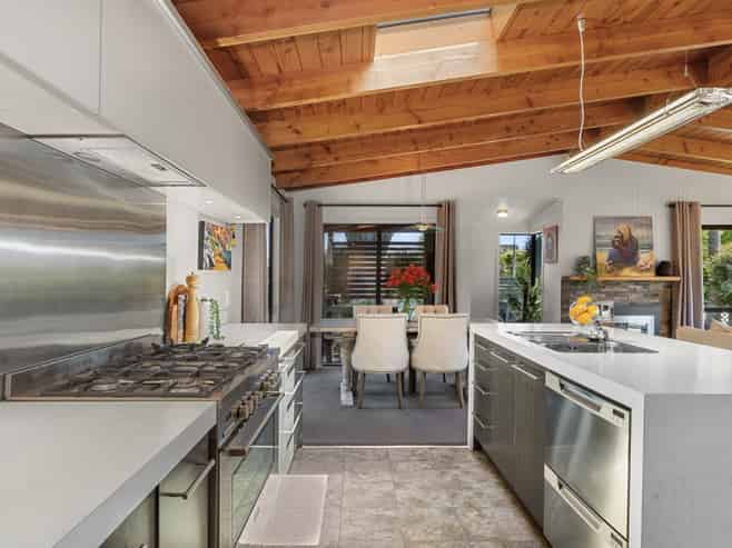 44A Ranui Street, Matua