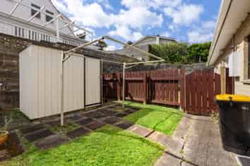 5/21 Dee Street, Island Bay