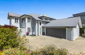 12 Fennell Crescent, Millwater