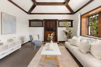 2/5 Grove Road, Kelburn