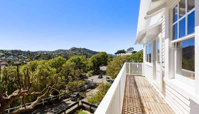 2/5 Grove Road, Kelburn