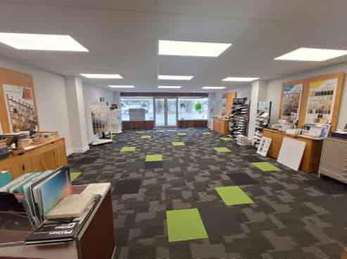 Lease Opportunity with dual access