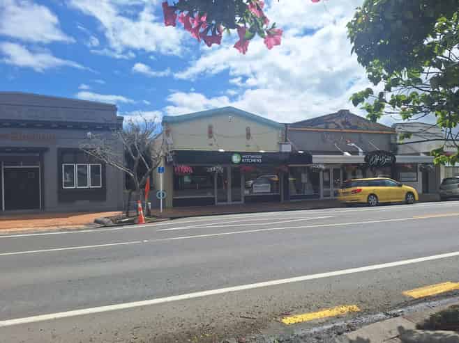 Lease Opportunity with dual access