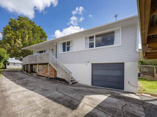 46 Helena Street, Massey