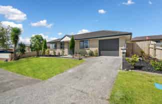 54 Glenveagh Park Drive, Manurewa