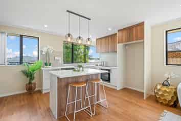 54 Glenveagh Park Drive, Manurewa