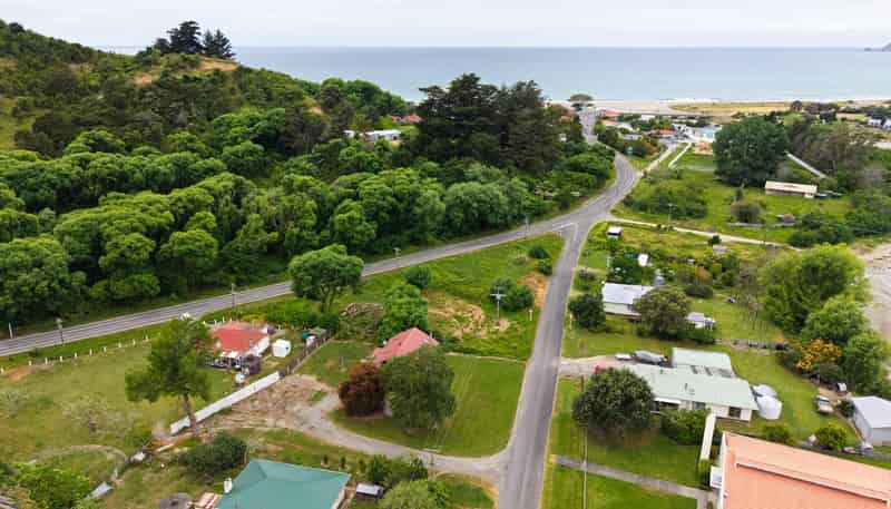 30 Toa Street, Tokomaru Bay
