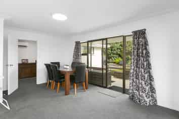 21 Saddle Hill Road , Fairfield