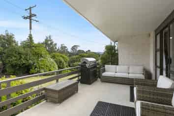 21 Saddle Hill Road , Fairfield